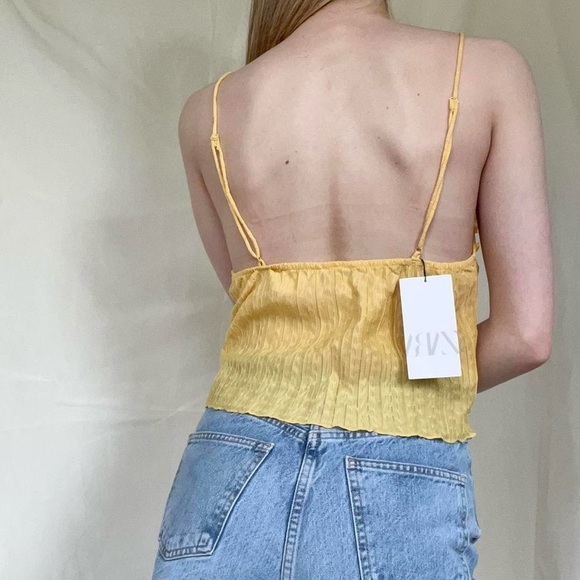 NWT - Zara Yellow Ruffle Front Cami - Size S - Picture 5 of 5